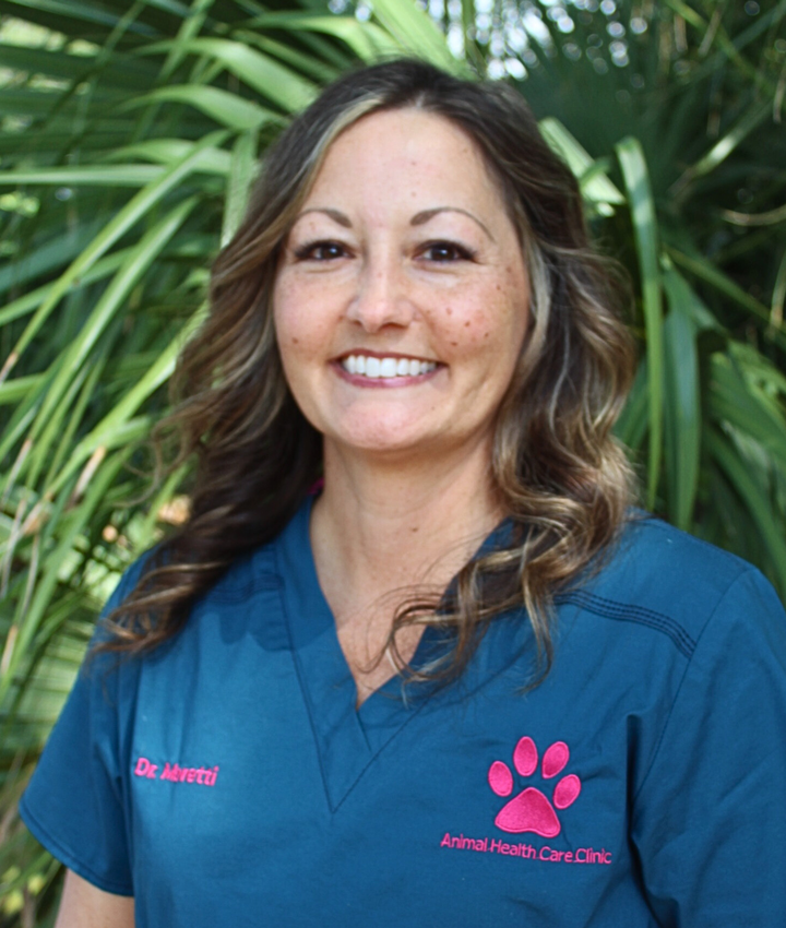 Dr. Rebecca Moretti, DVM